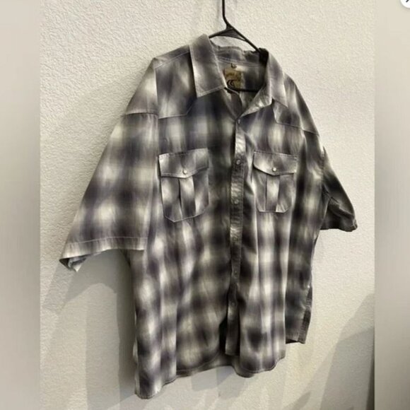 COEVALS Short Sleeve Button Down Plaid Men's Shirt - Picture 2 of 3